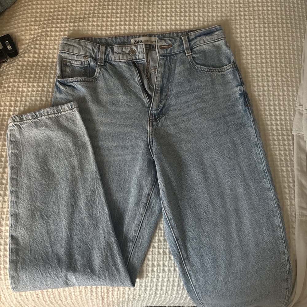 Zara Light Blue Jeans
